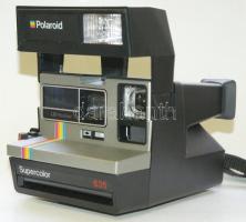 Polaroid Supercolor 635 típusú régi fényképezőgép