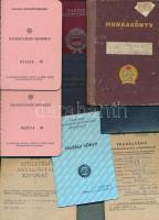 Kis igazolvány tétel: 1982 Magyar Népköztársasági fényképes útlevél, tagsági könyvek, születési anyakönyvi kivonat, munkakönyv, katonai igazolvány, stb.