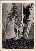 31db szovjet postatiszta szobrokat és szökőkutakat ábrázoló képeslap (Sámson és az oroszlán, Ádám és Éva, Puskin szobor Leningrádban)