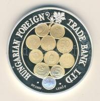 1997. "MKB Rt." Ag(999) emlékérem (31.1g) belső rész aranyozva, szign.: Lebó F T:PP