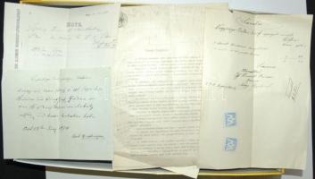 Nagy ládányi papírrégiség hagyaték tétel: fotók, nyomtatványok, okmányok, levelek részben Öveges Józ...