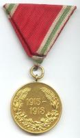 Bulgária Háborús emlékmedál "1915-1918" mellszalaggal T:1-
Bulgaria Commemorative Medal fo...