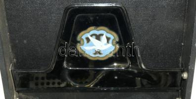 Régi működőképes gramofon nagyon szép állapotban 3db bakelitlemezzel