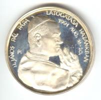 1991. "II. János Pál Pápa látogatása hazánkban / MÉE" Ag (0.900) emlékérem. Szign.: SZG (43mm/35.8g) T:PP