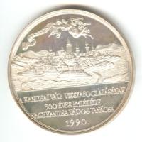 1990. "A kanizsai vár visszafoglalásának 300 éves emlékére" Ag (0.900) emlékérem. Szign.: SZG (43mm/35.6g) T:PP