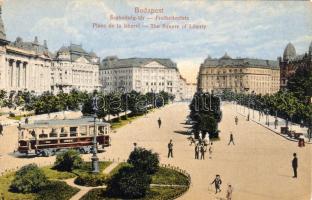 Budapest Szabadság tér villamossal T2/3