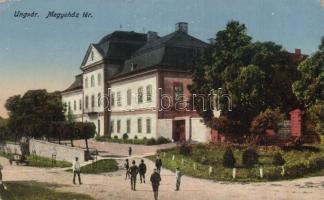 Ungvár Town Hall square (EK)