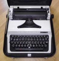 Erika táskaírógép kíváló állapotban / Erika typewriter