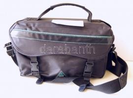 Panasonic RX67 VHSC kamera minden tartozékkal, hordtáskában, jó állapotban / Panasonic camera with a...