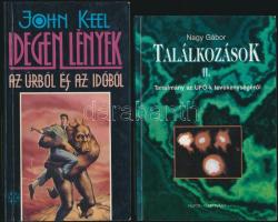 1969-1989 5 db Sci-fi könyv :  Idegenek lények az űrből és az időből; Eggyéválás, földönkívüli lényekkel való találkozások igaz történet, Találkozások II.;  Figyelnek minket I. ; Eltérítések, emberrablók az űrből