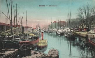 Fiume ship station