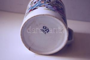 3 db Régi jelöletlen, kínai, mintás  porcelán: 2 tetővel ellátott bögre 1 kulacs jó állapotban/ 2 Ch...