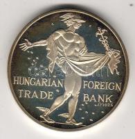 1990. "Magyar Külkereskedelmi Bank" ezüst 36,2gr díszdobozban T:PP