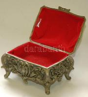 ~1910 Gazdagon díszített ón ékszeres doboz 12x9x8cm