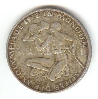 NSZK 1972D. 10M Ag "Olimpia-München/Atléták" T:2
Germany-Federal Republic 1972J. 10 DMark ...