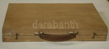 Összecsukható kemping asztal 2 db székkel táskában