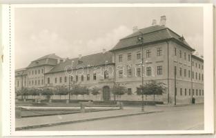 Vác Püspöki Szeminárium - képeslapfüzet 12 db lappal