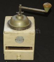 Régi tekerős fa kávédaráló /  Vintage coffe-grinder