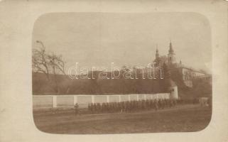 Military WWI marcher soldiers, group photo (EM)
