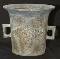 Régi öntöttvas mozsár törő nélkül 13cm magas