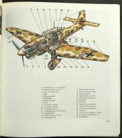 Olaf Groehler: A légi háborúk története 1910-1970. Zrínyi Kiadó 1970. Fényképekkel illusztrált