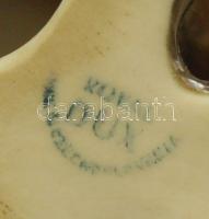 Jelzett sorszámozott Royal Doux porcelán kutya figura 21cm magas