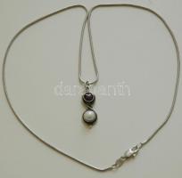Női ezüst (Ag) nyaklánc tenyésztett gyönggyel és rubinnal díszített medállal 6,8gr