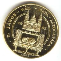 1991. "II.János Pál pápa látogatása - Budapest" aranyozott emlékérem. Szign: BGY / Lebó F. (43mm) T:PP