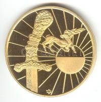 1993. "Magyarok népvándorlása és honfoglalása - Attila" aranyozott emlékérem (42mm) T:PP C...