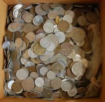 Vegyes magyar és külföldi forgalmi fémpénz tétel 6,5kg-os súlyban + 1K Ag T:vegyes