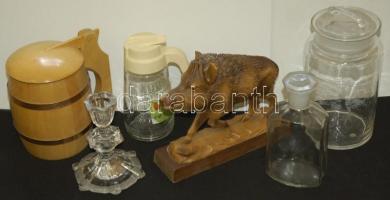 Vegyes bolhapiac tétel fafaragványokkal, gyógyszeres üvegekkel és egyéb érdekességekkel