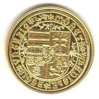 "Magyar aranypénzek utánveretben - II. Ulászló guldiner" aranyozott Ag emlékérem (5.5g) T:PP csak 2009db!