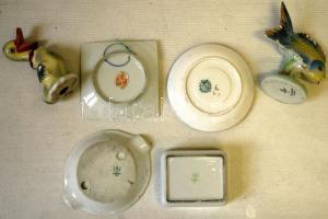 Vegyes porcelán tétel: állat figurákkal, csészealjakkal,  dísztányérokkal,  bonbonierrel/ chinaware ...