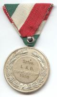 1938. "Leventeverseny" ezüstözött Br díjérem (41mm) mellszalaggal szign.: Berán Lajos T:2