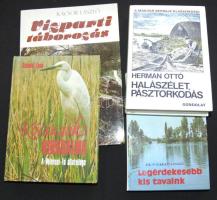 1978-1981 4 db Horgászoknak és természetjáróknak szóló könyv: A velencei tó világa,Legérdekesebb kis tavaink, Halászélet , pásztorkodás, Vízparti táborozás.