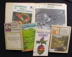 1965-1990. 6 db Kertészettel kapcsolatos könyv: Kalendárium zöldség- és gyümölcstermelőknek, Meteorológiáról kaertészkedőknek, Tavasztól tavaszig a szőlőben, A családi ház kertje, Minden héten szüret, Gyümölcstermesztés képekben.