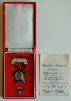 1956. "Kiváló Dolgozó" kitüntetés dísztokban, adományozói okirattal T:2