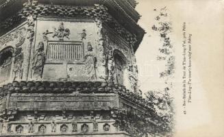 Tien-Ling-T´se tower´s basso-relief near Peking