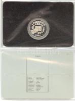 1982. 100Ft Ag "Labdarúgó VB/1 alakos" dísztokban tanúsítvánnyal T:PP