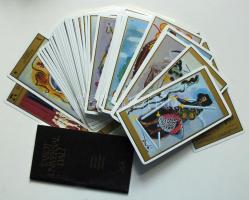 Dali által tervezett 78 lapos tarot kártya, jó állapotban, hiánytalanul, eredeti dobozában és bárson...