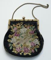 cca.1900 Színházi táska jó állapotban gobelin hímzéssel/ Women`s theater bag 17x14cm