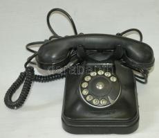 Retro vonalas telefon