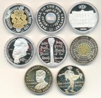 8db különféle emlékérem Magyar Külkereskedelmi Bank kiadásában: 1990. "MKB" Ag(925) emlékérem (36g/42,5mm) T:PP + 1990. MKB/Raoul Wallenberg Egyesület" Ag(925) emlékérem (36,1g/42,5mm) T:PP + 1996. "MKB Rt." Ag(999) emlékérem (31,1g/42mm) szign.: Lebó F T:PP + 1996. "MKB/Honfoglalás 1100. évfordulójára-első magyar pénzérme" Ag(925) emlékérem (31g/42,5mm) közepe aranyozott T:PP +  + 1997. "MKB Rt." Ag(999) emlékérem (31.1g) belső rész aranyozva, szign.: Lebó F T:PP + 1998. "MKB-125 éves Budapest" Ag(999) emlékérem (31g) szign.: Lebó F. T:PP + 1999. "MKB-Búcsú a 900-as évektől" Ag(999) emlékérem (31,4g) szign.: Lebó F. T:PP + 2000. "MKB-az ÖtvenÉves Bank/gróf Széchenyi István" Ag(999) emlékérem (31,4g) szign.: Lebó F. T:PP mindegyik dísztokban, néhányhoz tájékoztató füzet is