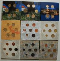 Magyarország forgalmi szettek gyűjtemény 27db összesen: 1993. dísztokos-egy lapos T:BU + 1995. dísztokos T:BU + 1996. dísztokos T:BU + 1996. nejlon fóliás T:PP + 1998. dísztokos T:BU + 2000. dísztokos T:BU + 2000. dísztokos T:PP + 2001. dísztokos T:PP + 2001. dísztokos T:BU + 2002. dísztokos T:BU + 2002. dísztokos T:PP + 2003. "Deák" dísztokos T:PP + 2004. dísztokos T:PP + 2005. "József Attila" dísztokos T:BU + 2005. "József Attila" dísztokos T:BU + 2006. dísztokos T:BU + 2006. "60 éves a forint" dísztokos T:BU + 2006. "60 éves a forint" dísztokos T:PP + 2007. díszcsomagolt T:PP + 2007. díszcsomagolt T:BU + 2007. "Berán Lajos" dísztokos T:BU + 2007. "Berán Lajos" dísztokos T:PP + 2008. dísztokos T:PP + 2009. "Haydn" dísztokos T:PP + 2009. dísztokos T:PP + 2010. "Pécs" dísztokos T:PP + 2010. "Pécs" dísztokos T:BU