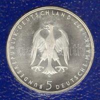 NSZK 1977G 5M Ag "Kleist" T:2
Germany-Federal Republic 1977G 5 Mark Ag "Kleist" ...