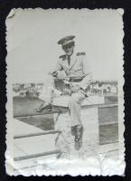 1936 Horthyi kor repülős tiszt, sérült fotó 6x8,5cm