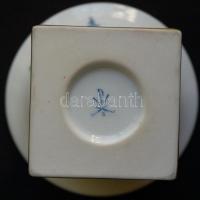 Kézzel festett sorszámozott Myosotis (árvácska) mintájú jelzett Herendi porcelán oroszlán lábakon ál...