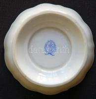Kézzel festett Viktória-mintás jelzett Herendi porcelán tál /
Handpainted numbered Herendi chinaware...