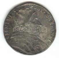 Olaszország/Róma 1700. "XI: Kelemen Pápa" fém emlékérem (43mm) T:3
Italy/Roma 1700. "...