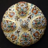 cca 1875 Antik, nagyméretű kézzel festett, aranyozott, áttört Zsolnay bonbonniere máz alatti kék jel...